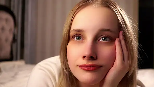 KirstinMcgeady Live XXX-chat