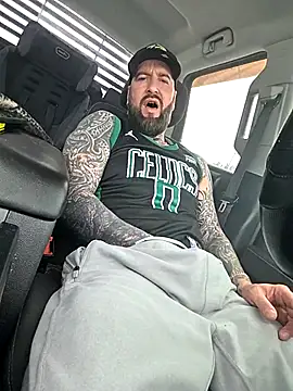 Beardedtattood's Live XXX Chat