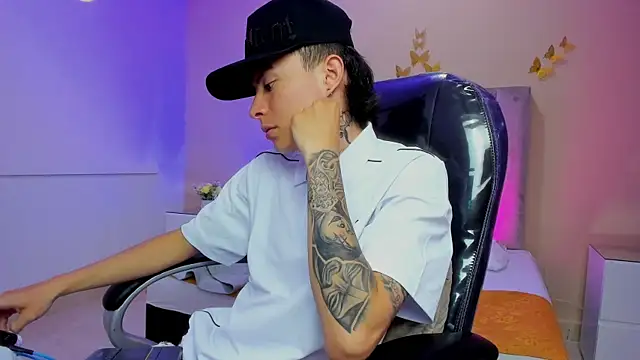 Nascary_Fox: онлайн-секс-чат