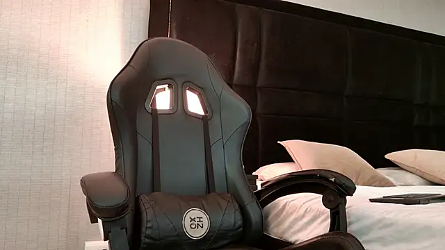 EllaEvanz Chat XXX live