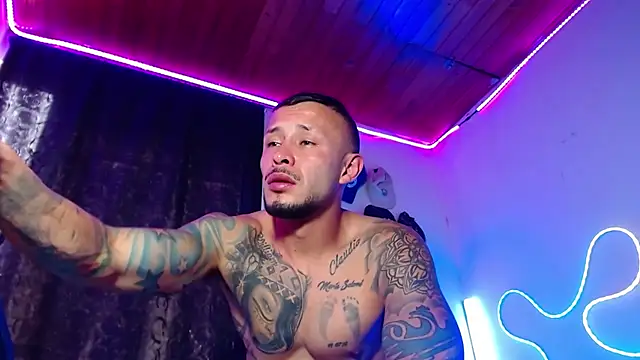 sebastian_hornyのライブXXXチャット