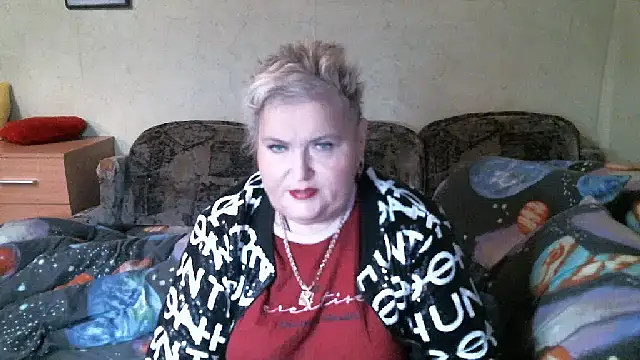 Lana555 Show in webcam