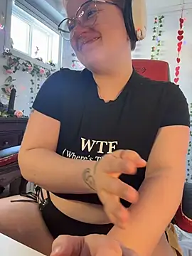 Chat XXX Live CurvesNChaos