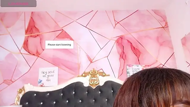 Živý XXX chat LindaBird