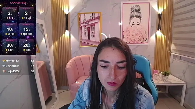 Chat +18 de Maily_a_ ao vivo