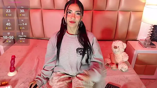 XXX chat uživo modela KeisyCamer