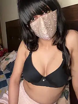 KavyaCurves Adlı Modelin Canlı XXX Sohbeti