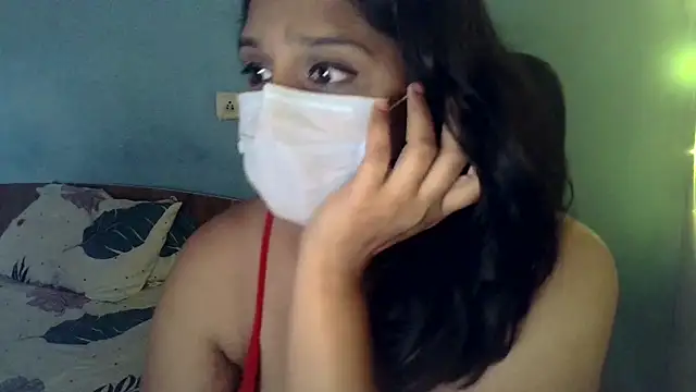 XXX chat uživo modela Golden_Flame