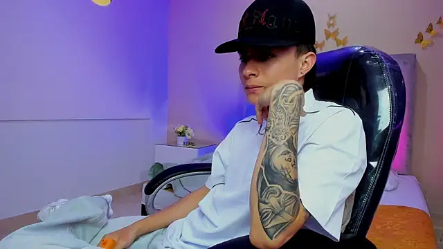 Nascary_Fox Chat XXX live