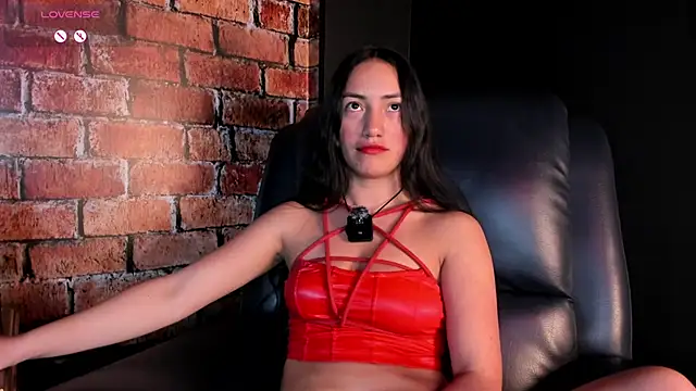 XXX chat uživo modela Scarlett__Fox__