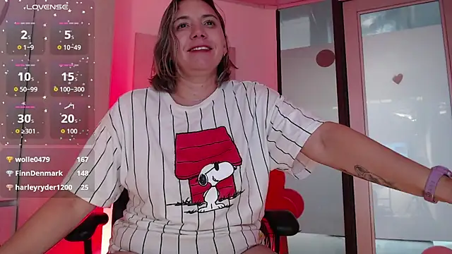 แชท XXX สดของ milfsecret69