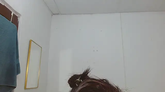 Thaliann Live XXX chat