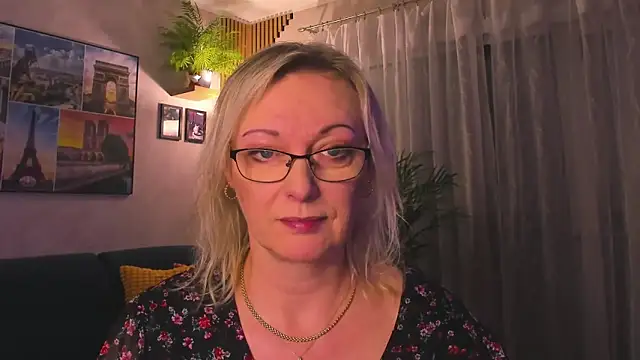 vanessa_chat – Kamerová šou