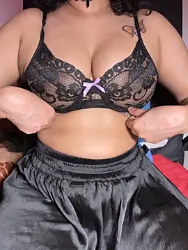 Squirt_Queen_X: онлайн-секс-чат