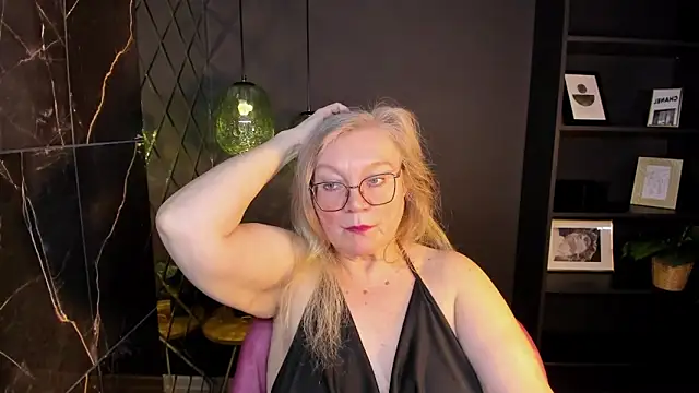 NataliMellow: онлайн-секс-чат