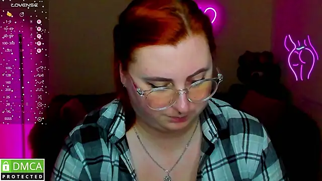 Alicia_love00: онлайн-секс-чат