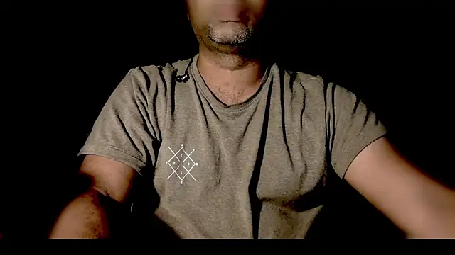 _x_rated_ Adlı Modelin Canlı XXX Sohbeti