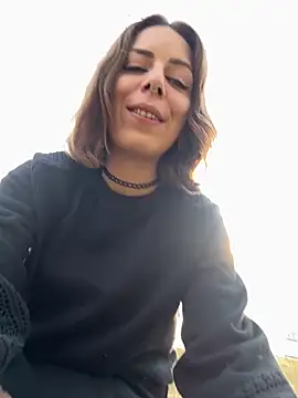 Mia_Railey Show Webcam