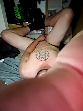 Pokazy przed kamerką – yourdirtysecret_23