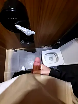 sevvvvsevvvv1's Webcam Show