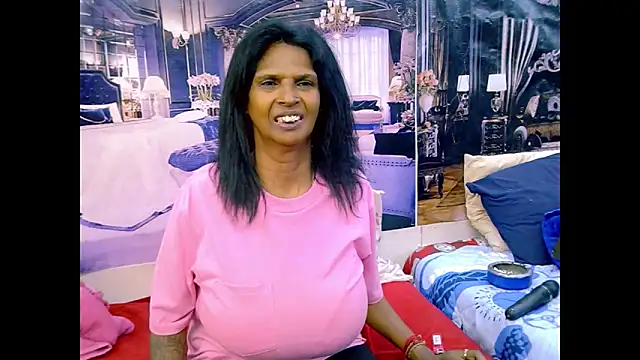 IndianVanya4u2u Webcamshow