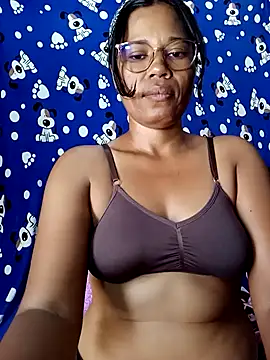 Yandris_1212's Live XXX Chat