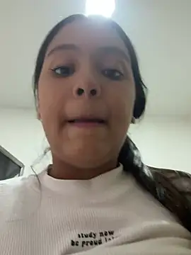 Baby_morena12 লাইভ XXX চ্যাট