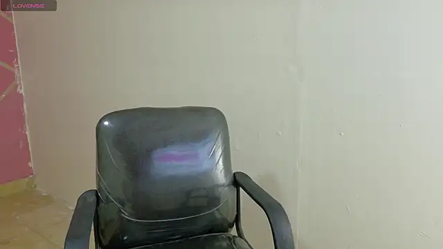 cristal-49 live XXX chat