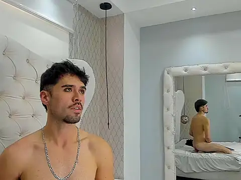 BrunoTurnerrn Live XXX chat