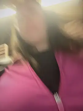 MommmyYummy Live XXX-chat