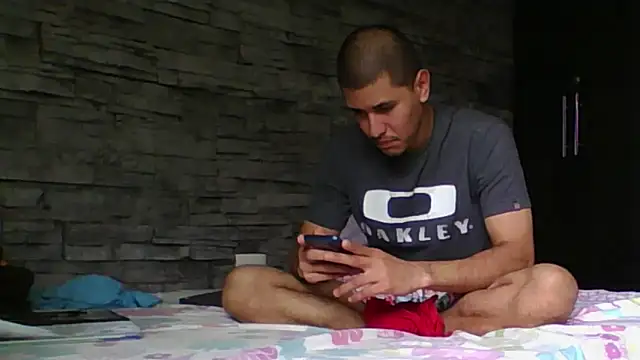 دردشة Sexylatin64 الجنسية المباشرة