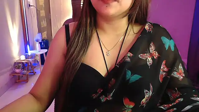 Mitikaa 라이브 XXX 채팅