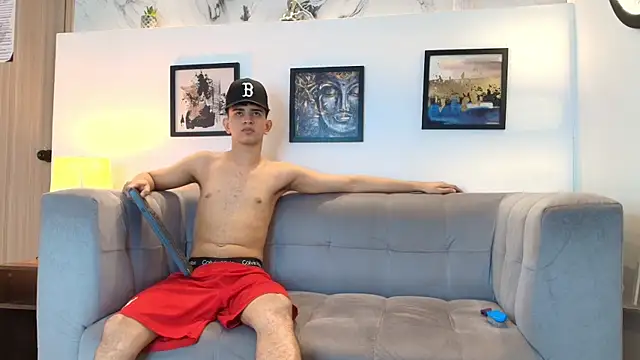 TWINKS_FRIENDS Live XXX-chat