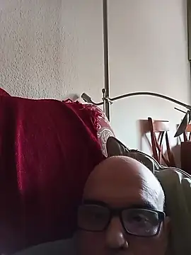 Show modela geli45 na web-kameri