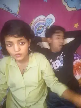 Freakingromance Show Webcam