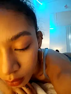 Chat +18 de Leaberrry ao vivo