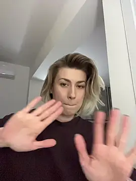 clara_k Chat XXX in diretta