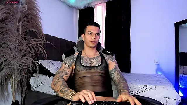 Aron_Dark Chat XXX in diretta