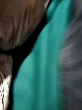 Dam70 élő XXX-chatje