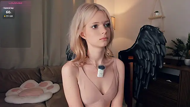 LaureMestler webkamerás műsora