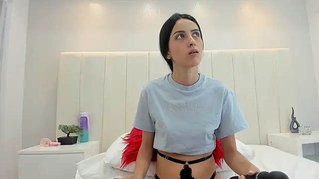 violetta_cutest_'s Live XXX Chat