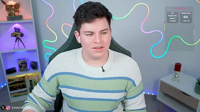 EvanCorvinx webkamerás műsora