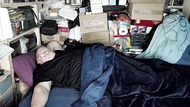 Pokazy przed kamerką – hadeszeuss2