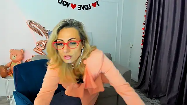 MuseOfStage live XXX chat