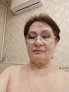 SalientClean Chat XXX in diretta