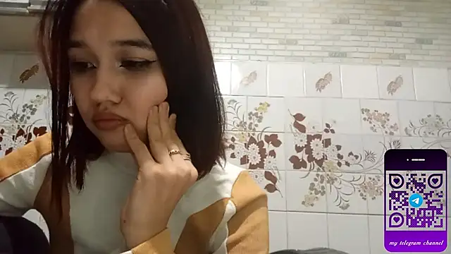 Chat +18 de AnnettaBelsito ao vivo