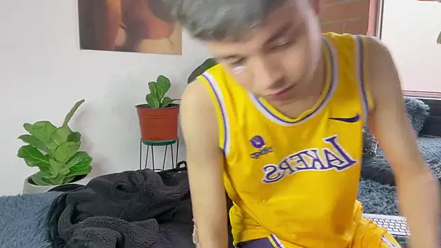 Czat XXX na żywo – Andy_Belier23