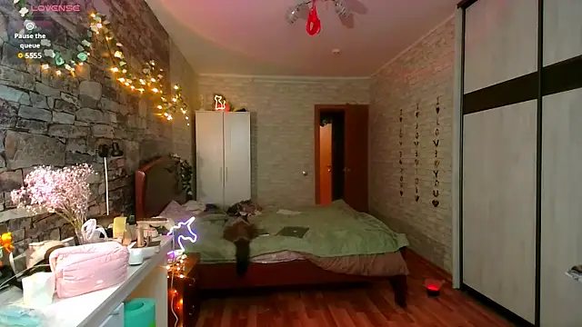 XXX chat uživo modela __Aphrodita__wow__