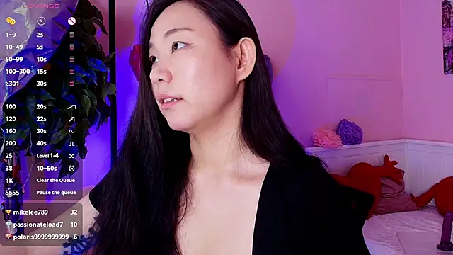 Chat +18 de Inari_Okami_ ao vivo