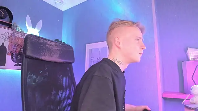 Webkamerová show AlexxSweet